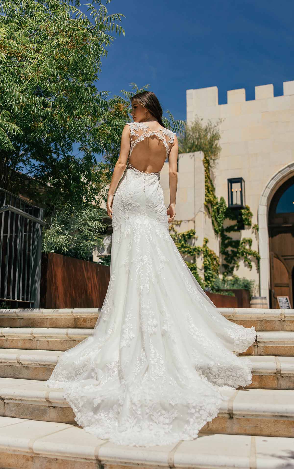 Lauren Elaine Magnolia | Princess Tulle Wedding Gown